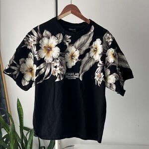 ConkLab Women's Black Floral short Sleeve Tee S
